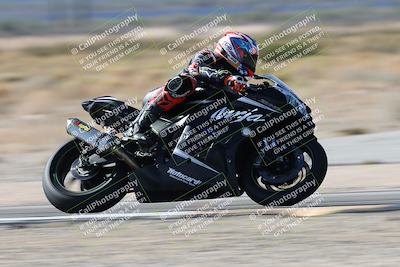 media/Nov-16-2025-Race Pace (Sun) [[8c5fa54630]]/Verified Riders/3-Turn 14 (1045am)/